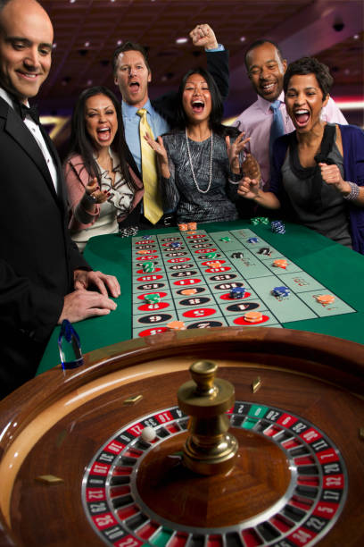 Transparent card shuffle Dealer shuffling cards before round